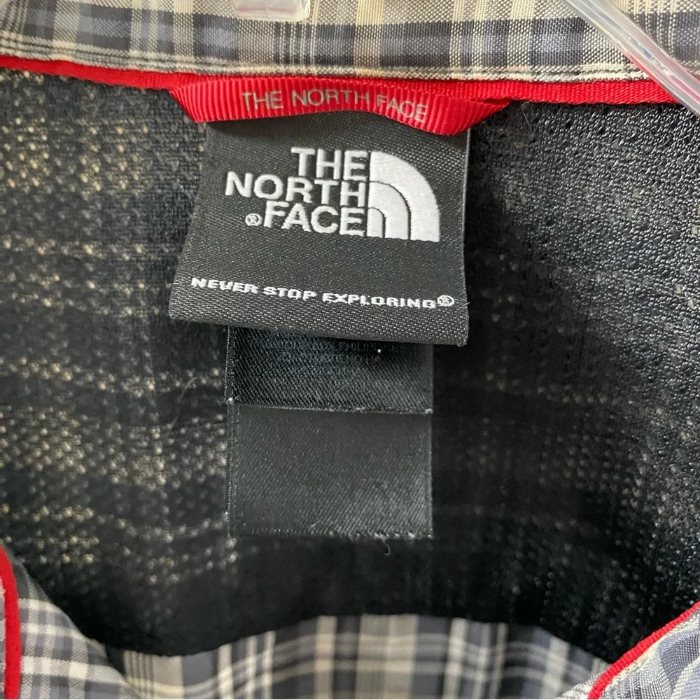 The North Face Plaid Short Sleeve Lightweight Shirt Sz L